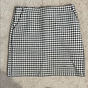 Banana Republic Black and White Patterned Pencil Skirt.